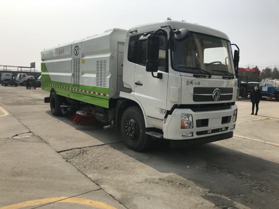 東風天錦天然氣洗掃車